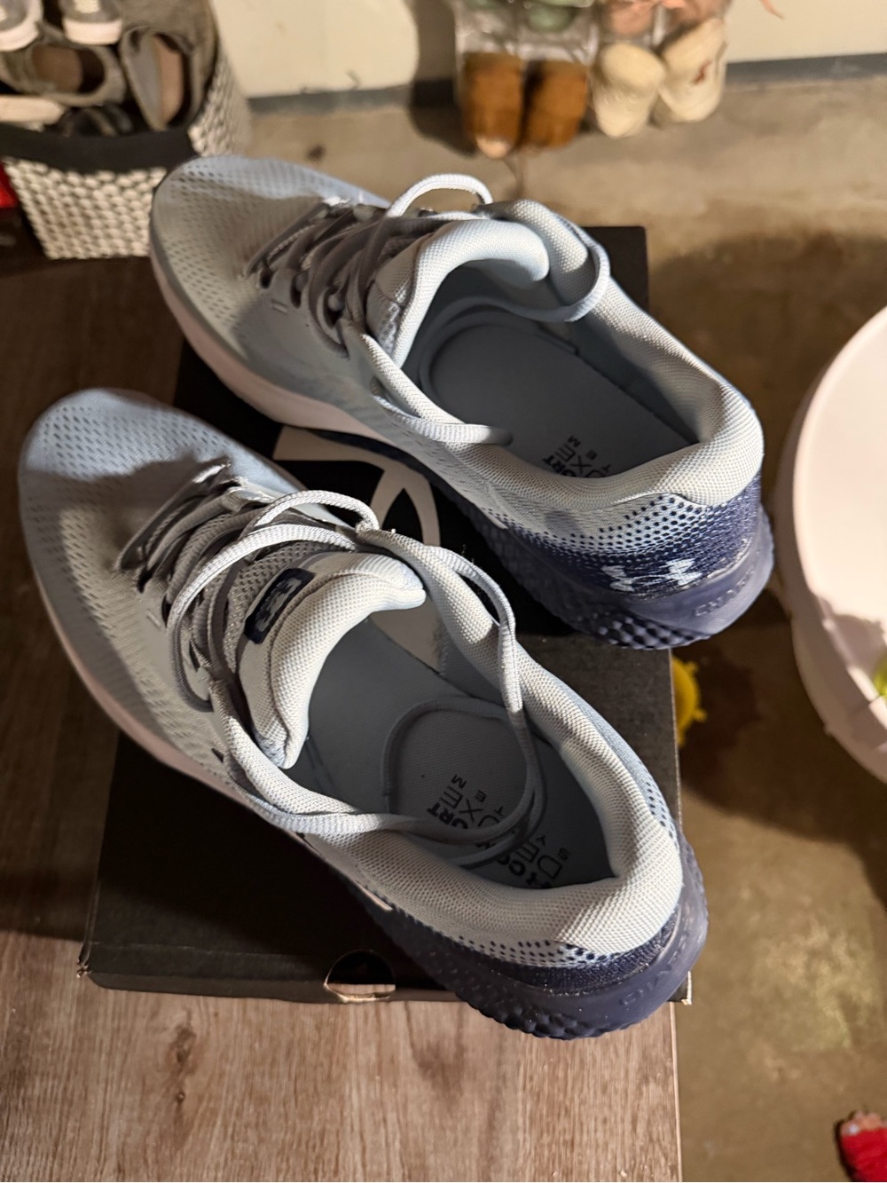 Men's Under Amour Lightweight Performance Running Shoes